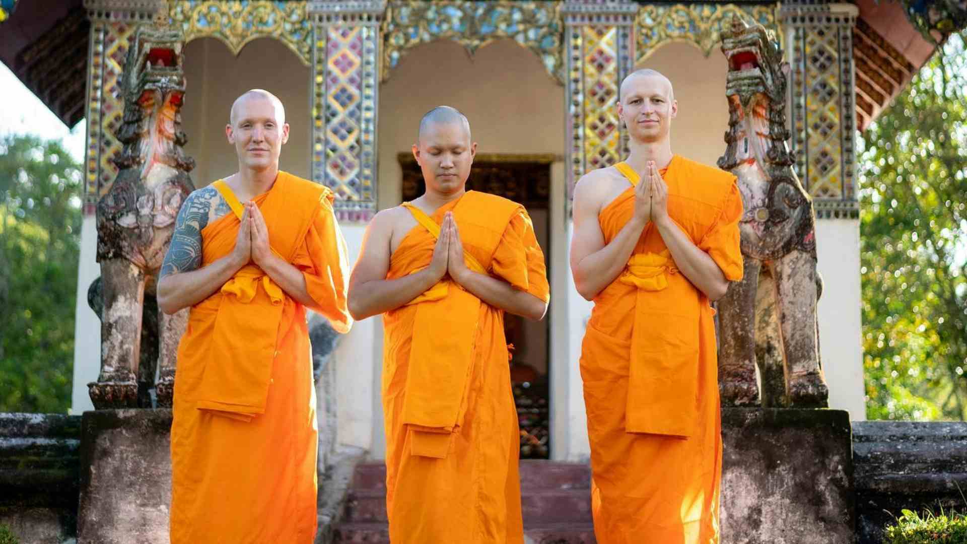 Ve lo ricordate in Serie B? Ora fa il monaco buddista in Thailandia